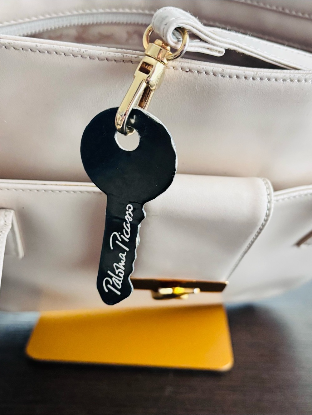 🤍 Paloma Picasso Cream Leather Mini Tote 🤍 - Picture 11 of 16